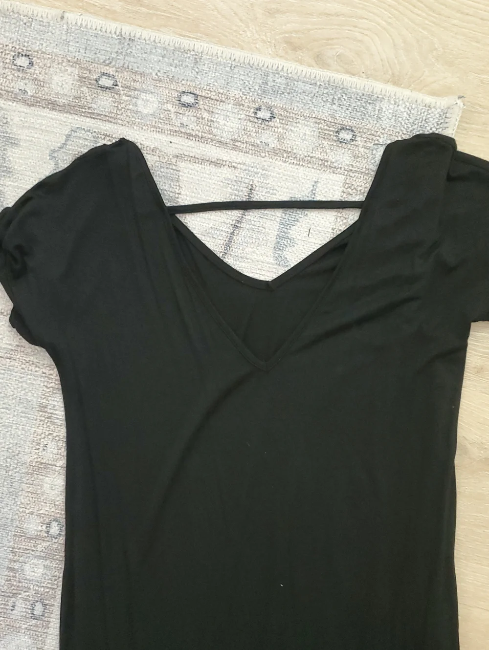 Boutique Black Long Open V Back Pocket Dress Cover-up SzS - Picture 6 of 11